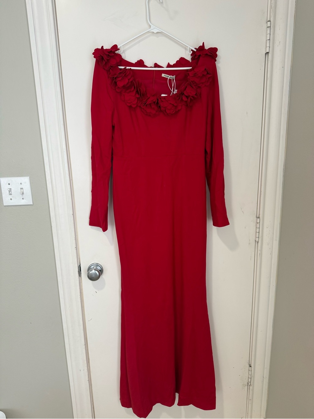 Elegant Red Long-Sleeve Floral Trim Dress